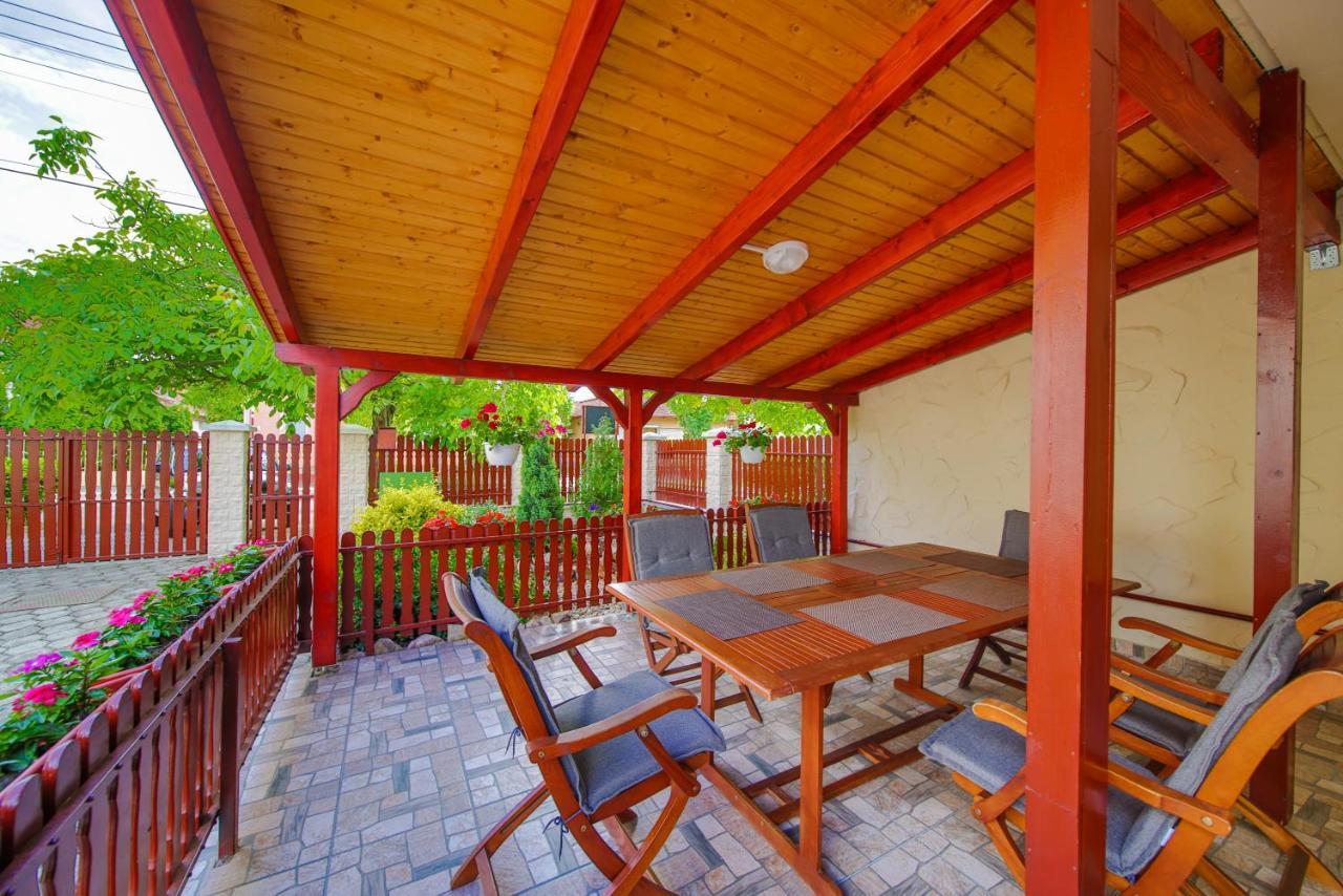 Maria Apartman Хайдусобосло Экстерьер фото